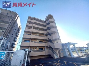 マンションピースフルの物件外観写真